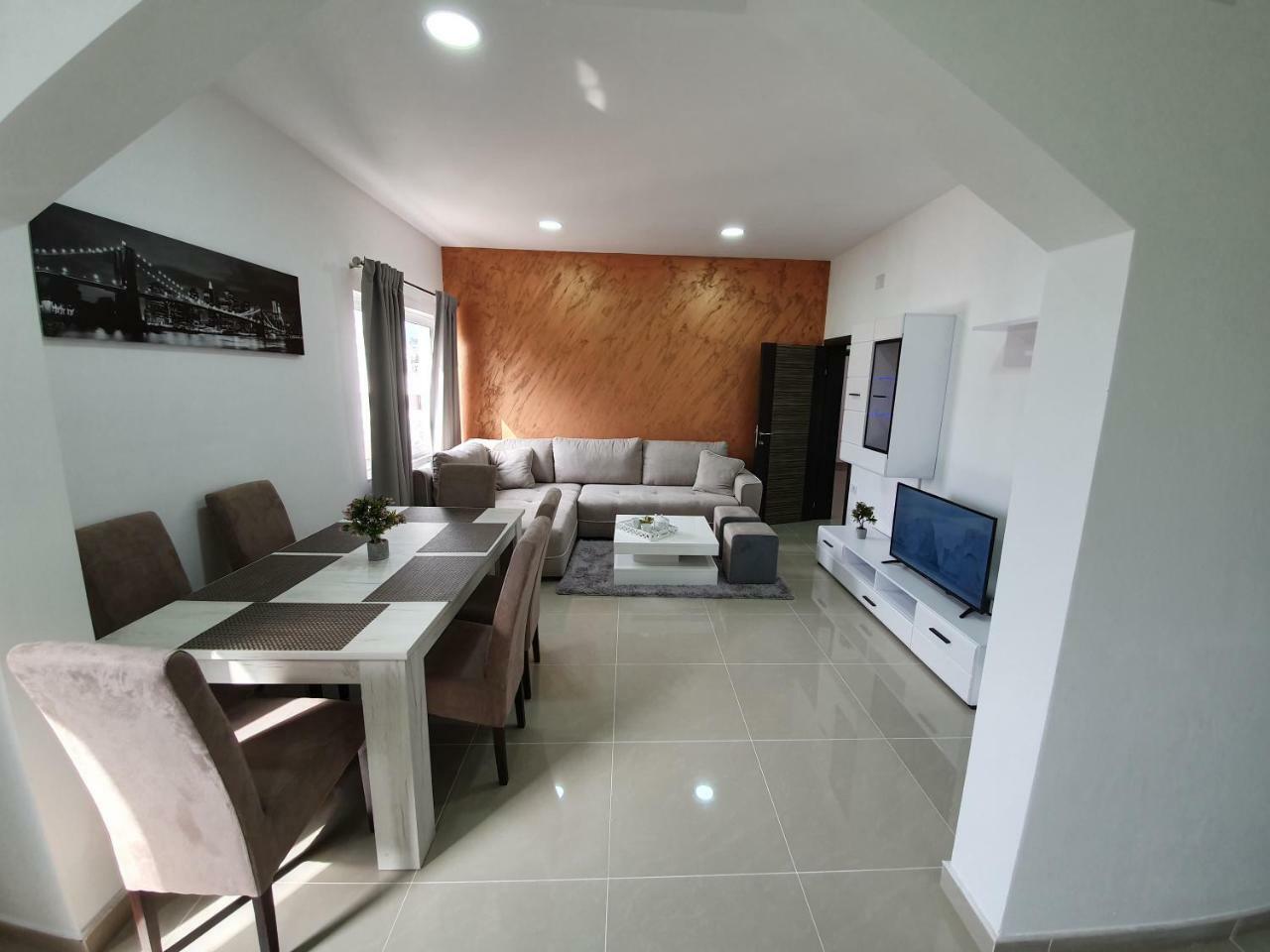 Apartments Melbourne 乌尔齐尼 外观 照片