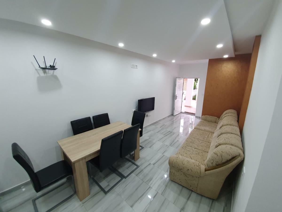 Apartments Melbourne 乌尔齐尼 外观 照片